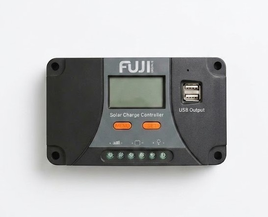 FUJI SOLAR regulator UT2024-12/24V PWM 10A