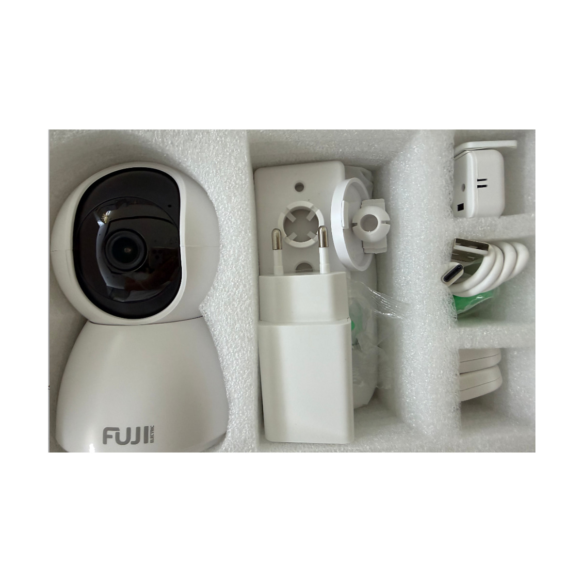FUJI unutarnja Wi-Fi kamera 4 MP zakretna - Image 3